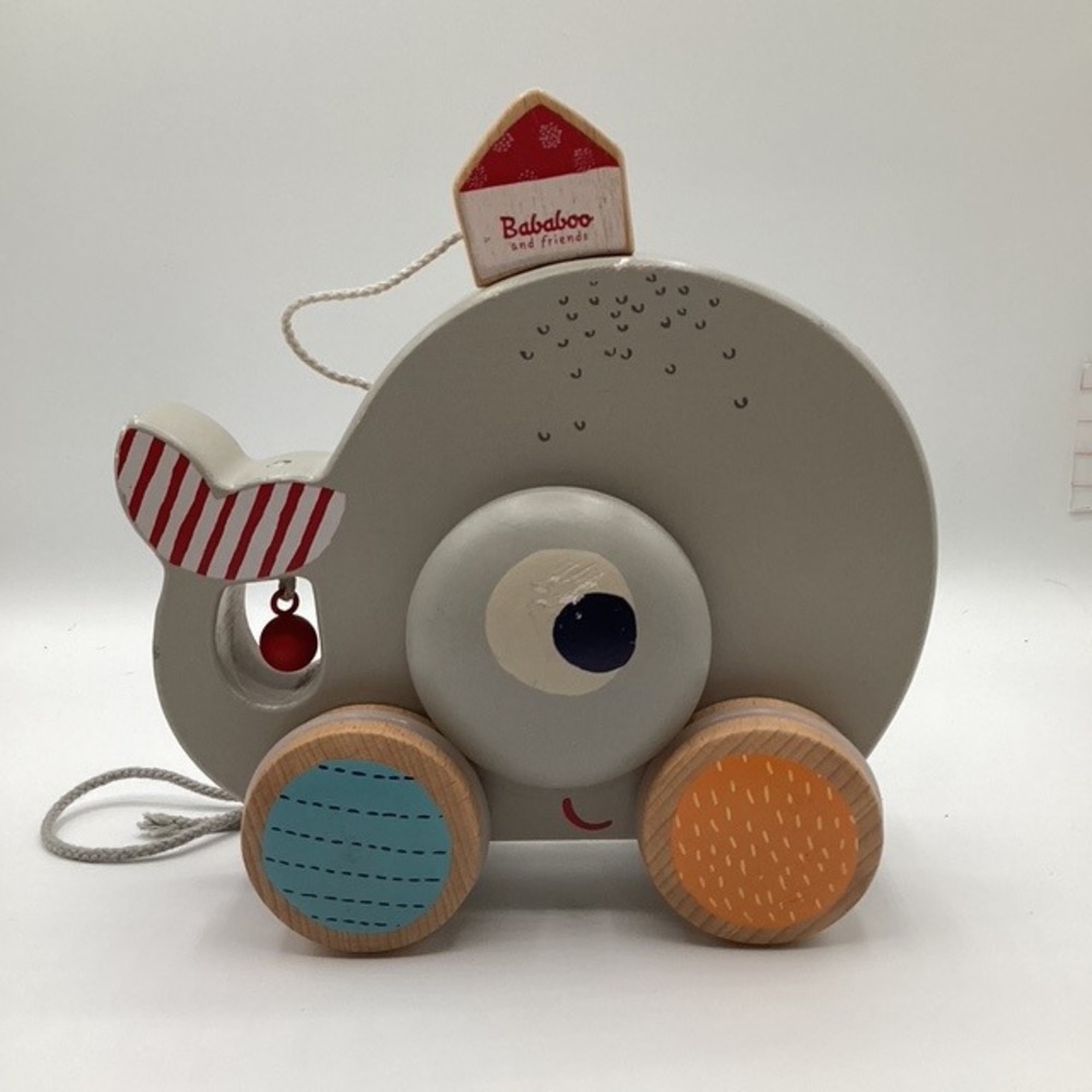 Bababoo  Wooden Toddler‎ Pull Toy Wilma the Whale Made in Germany 7.5"H x 7.5"W
